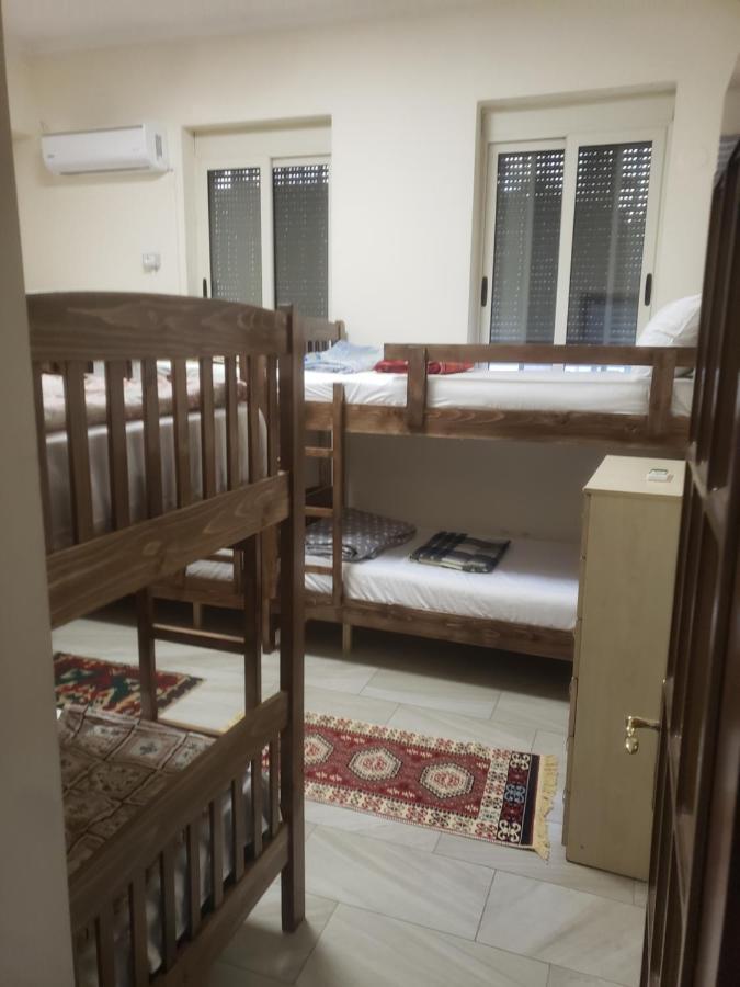 Hostel Oakland *