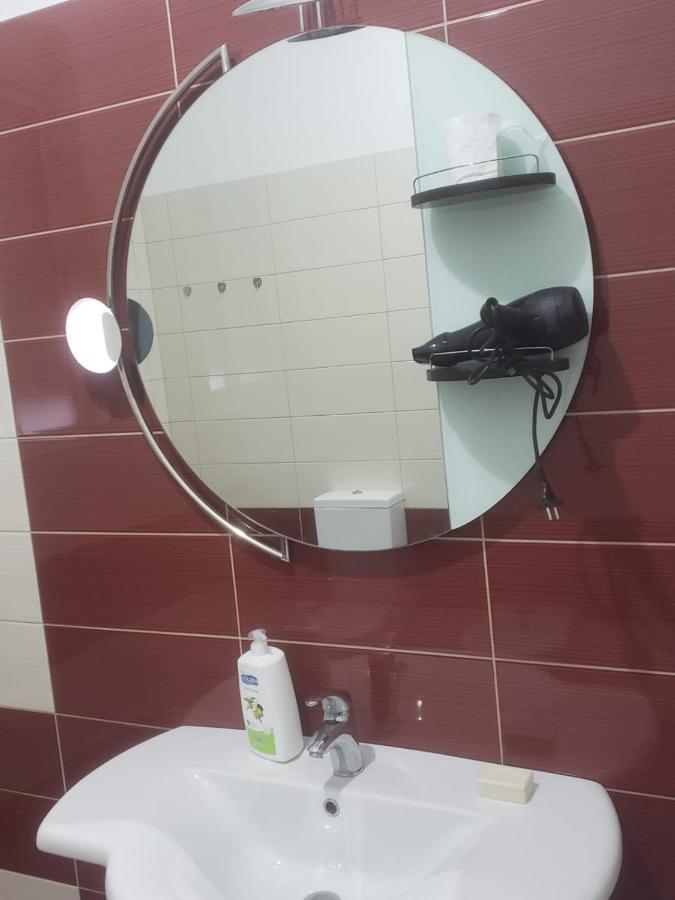 Oakland Hostel Tirana
